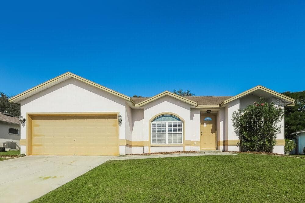 2738 HICKORY RIDGE DRIVE LAKELAND, FL 33813
