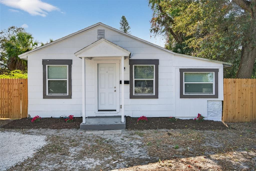 4324 16TH AVENUE S ST PETERSBURG, FL 33711