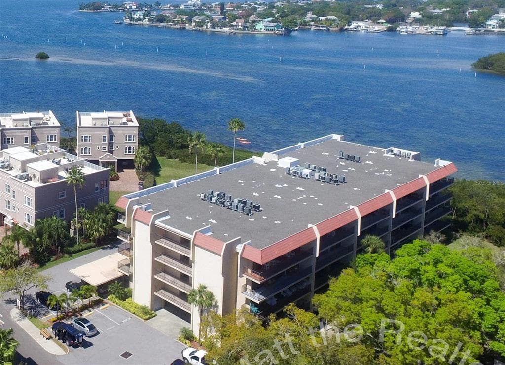 2700 BAYSHORE BOULEVARD UNIT 9307 DUNEDIN, FL 34698