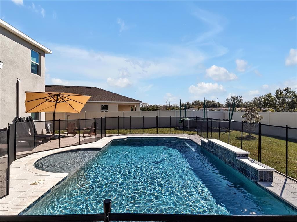 16733 GLACIER BAY LOOP WIMAUMA, FL 33598
