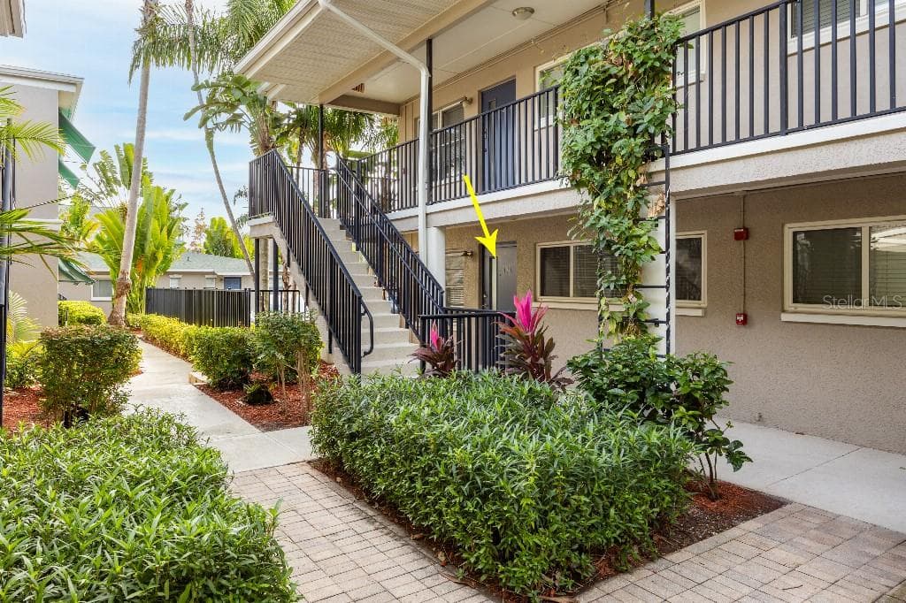 212 S CHURCH AVENUE UNIT 111 TAMPA, FL 33609
