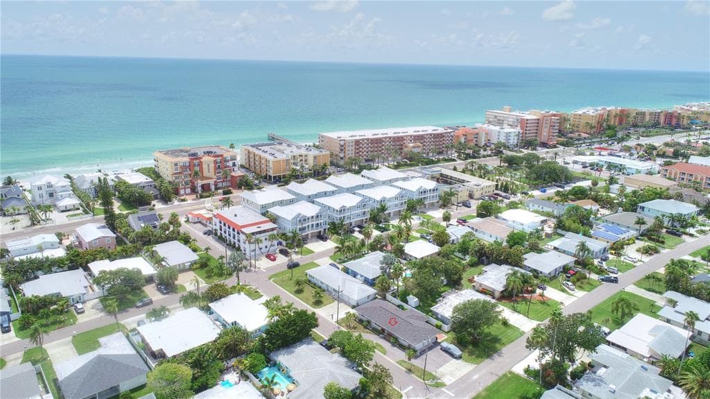 104 163RD AVENUE REDINGTON BEACH, FL 33708