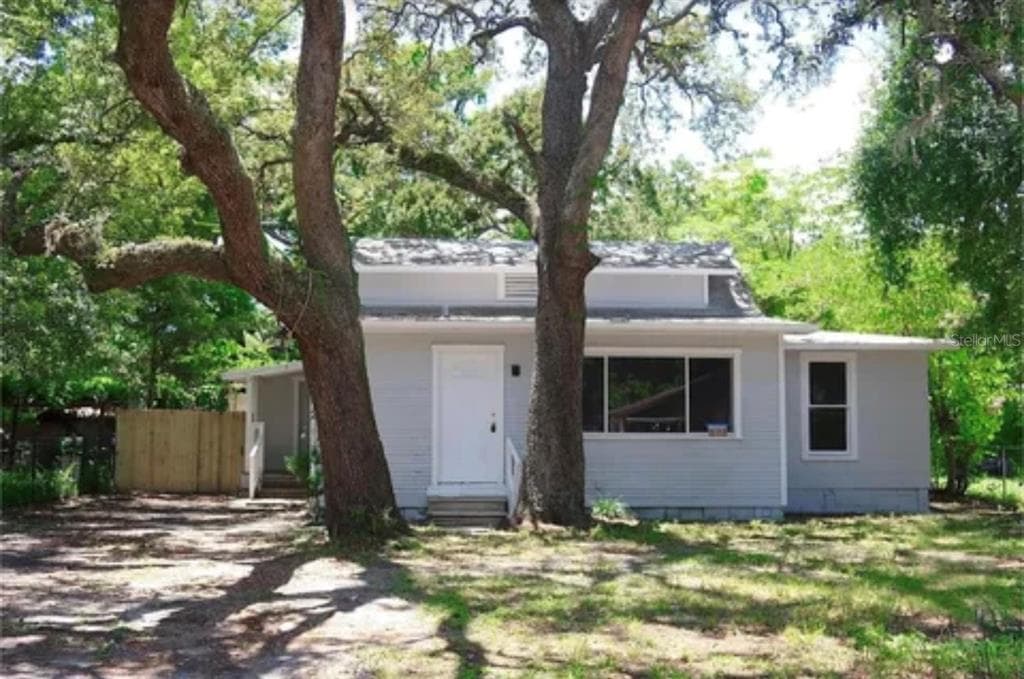 10012 N 10TH STREET TAMPA, FL 33612
