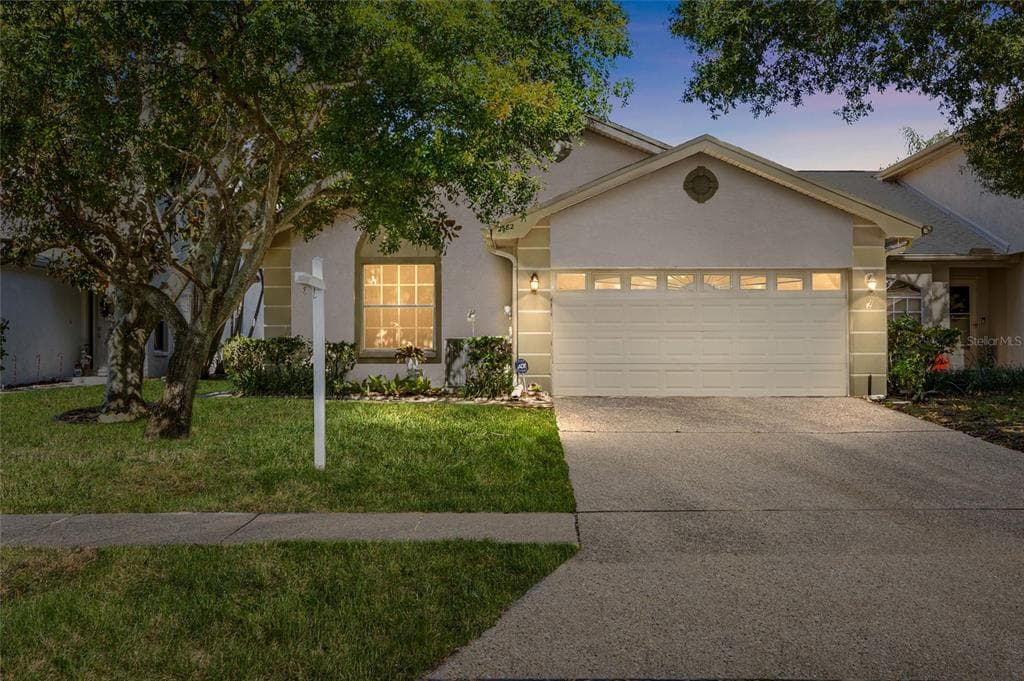 2582 NORTHFIELD LANE CLEARWATER, FL 33761