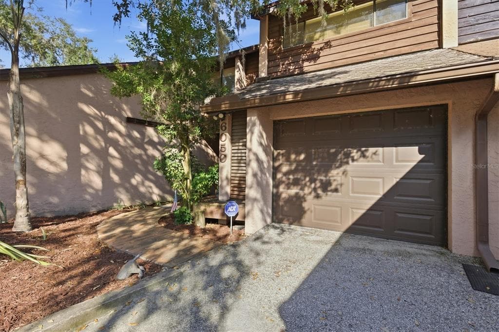 6050 RIVER TRACE ROAD TAMPA, FL 33617
