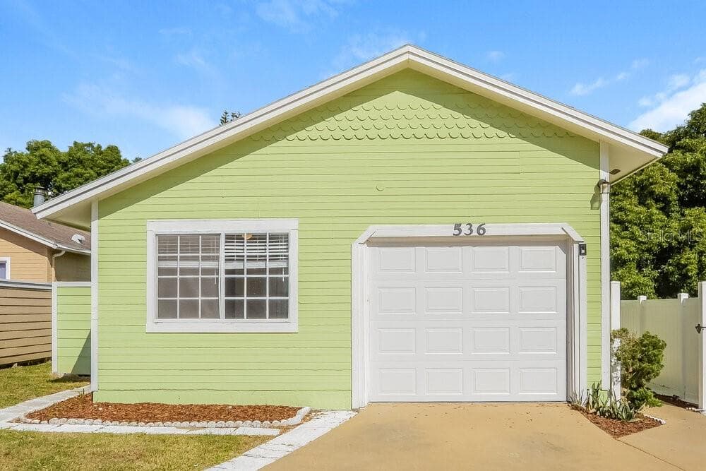 536 HARVARD PLACE APOPKA, FL 32703