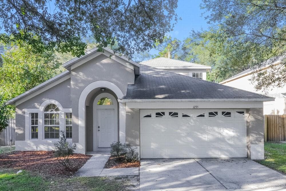 1235 PAT PATTERSON COURT APOPKA, FL 32712