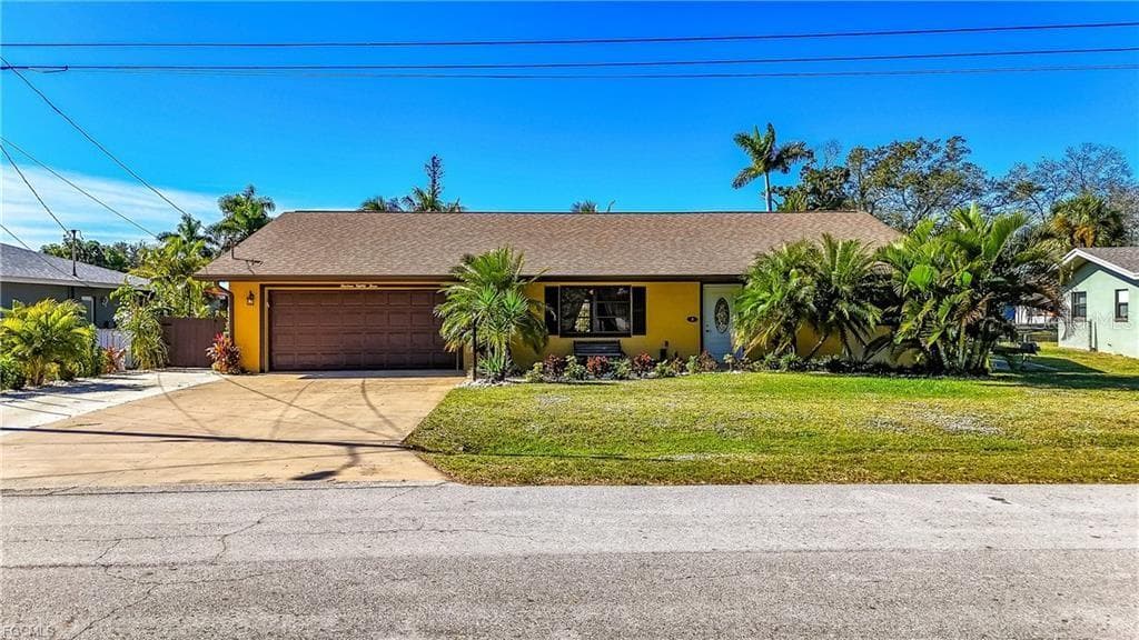 1383 HARBOR VIEW DRIVE NORTH FORT MYERS, FL 33917