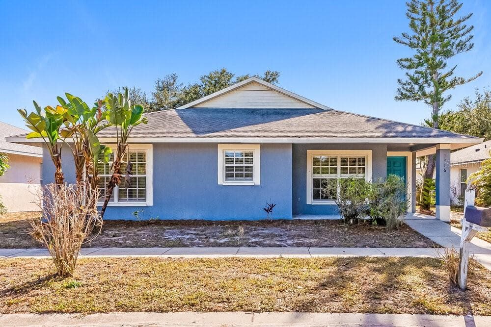 1316 BAYOU PASS DRIVE RUSKIN, FL 33570