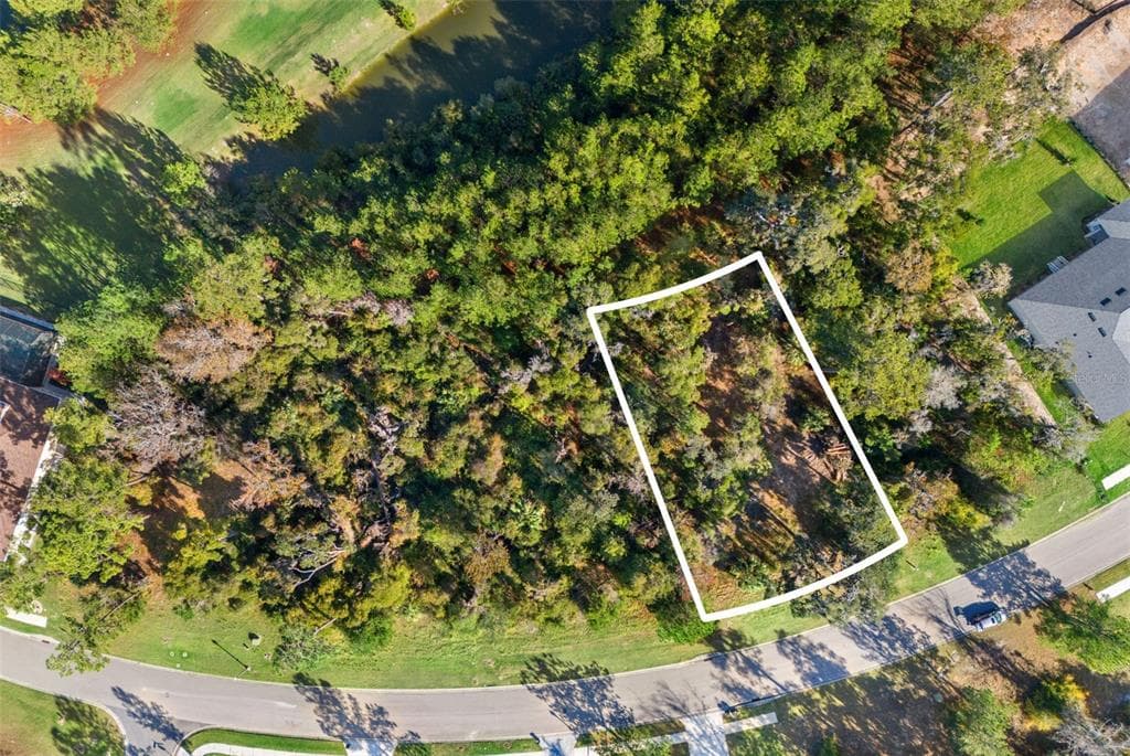 6633 SUMMIT VIEW DRIVE BROOKSVILLE, FL 34601