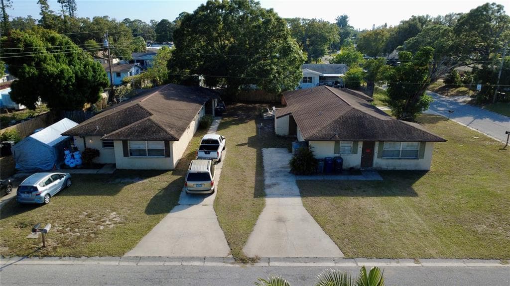 4703 19TH STREET W BRADENTON, FL 34207