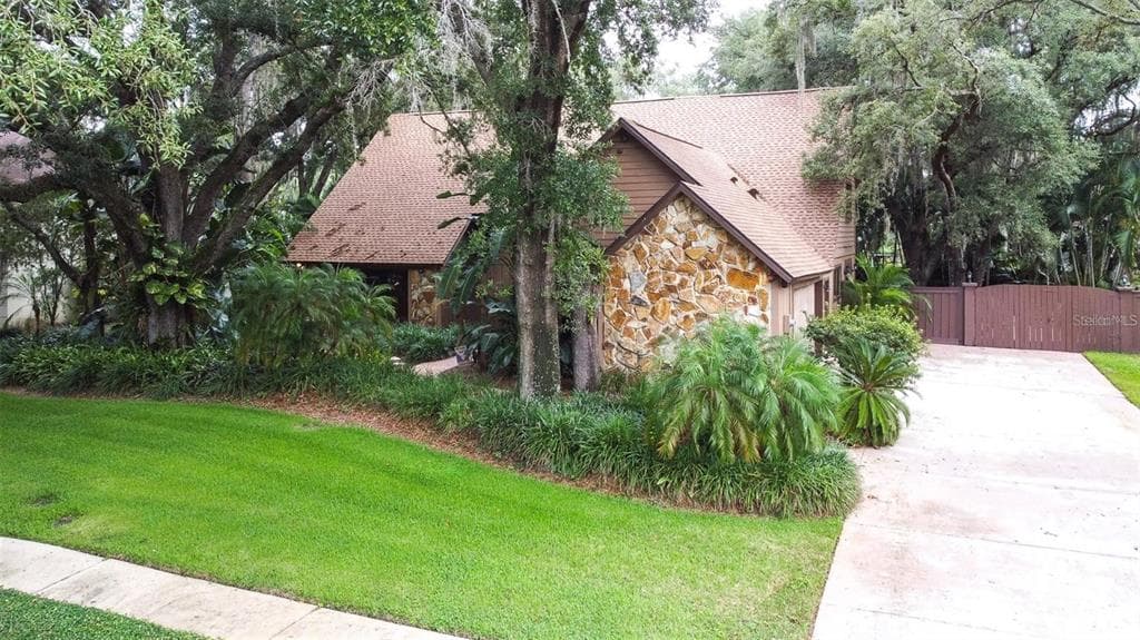 6410 E 112TH AVENUE TEMPLE TERRACE, FL 33617