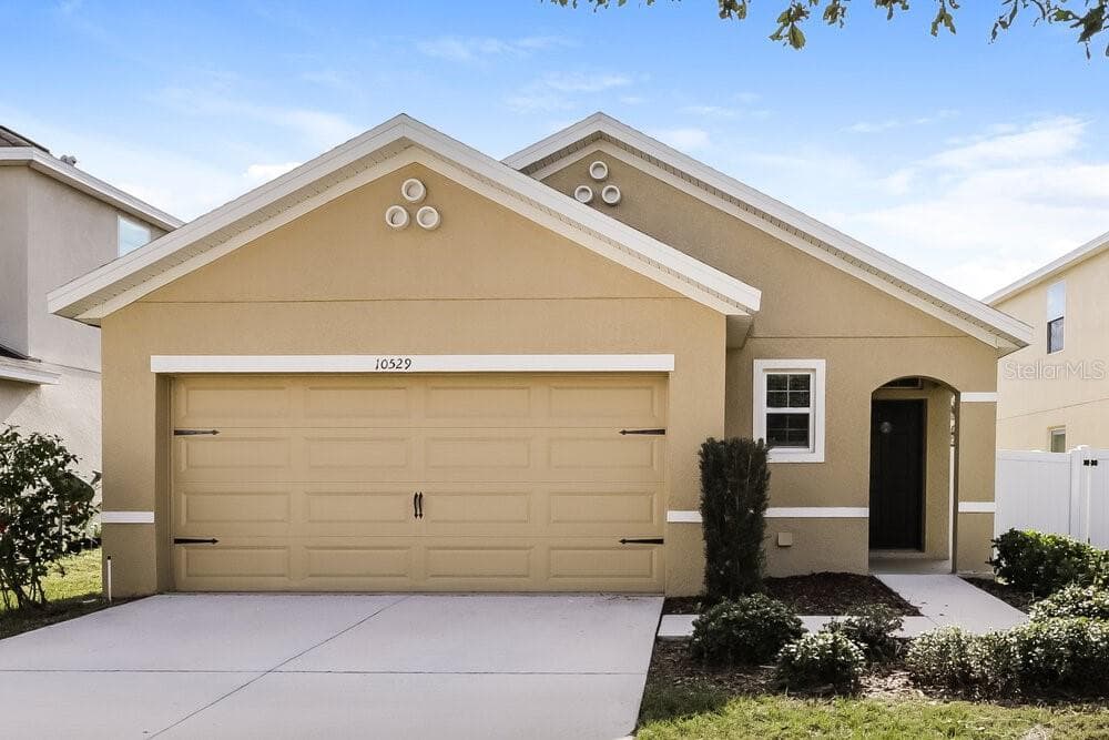 10529 WHISPERING HAMMOCK DRIVE RIVERVIEW, FL 33578