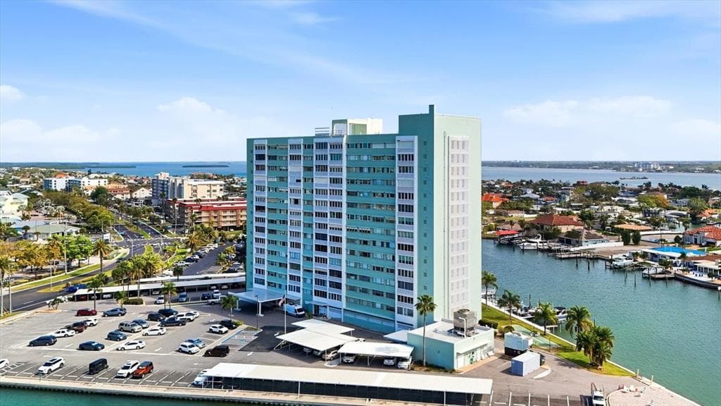31 ISLAND WAY UNIT 1205 CLEARWATER BEACH, FL 33767