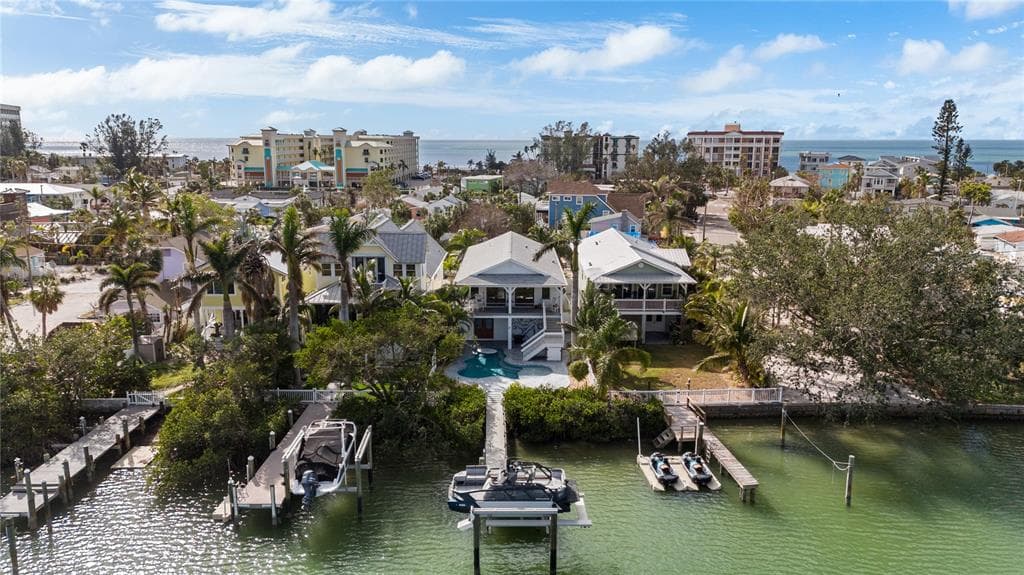12112 LAGOON LANE TREASURE ISLAND, FL 33706
