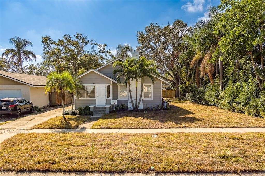 4642 7TH AVENUE N ST PETERSBURG, FL 33713