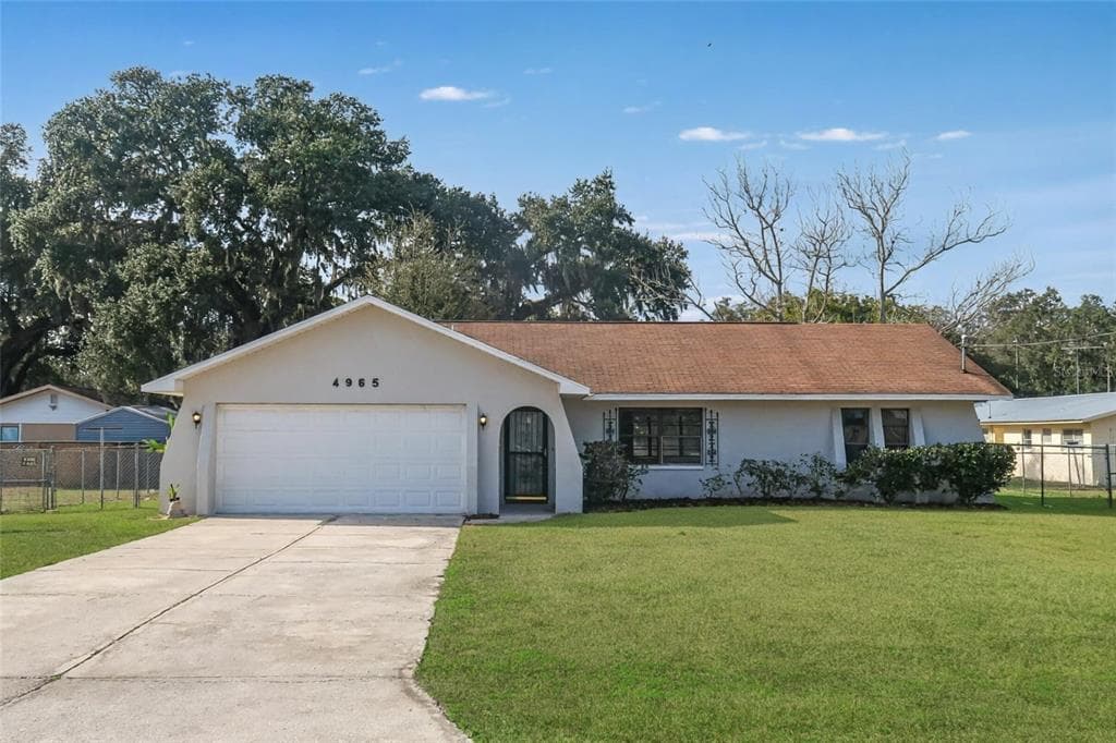 4965 BOBWHITE COURT DADE CITY, FL 33523