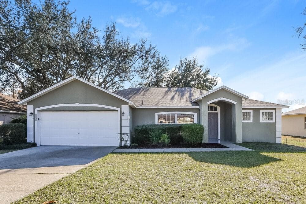 232 VALLEY EDGE DRIVE MINNEOLA, FL 34715