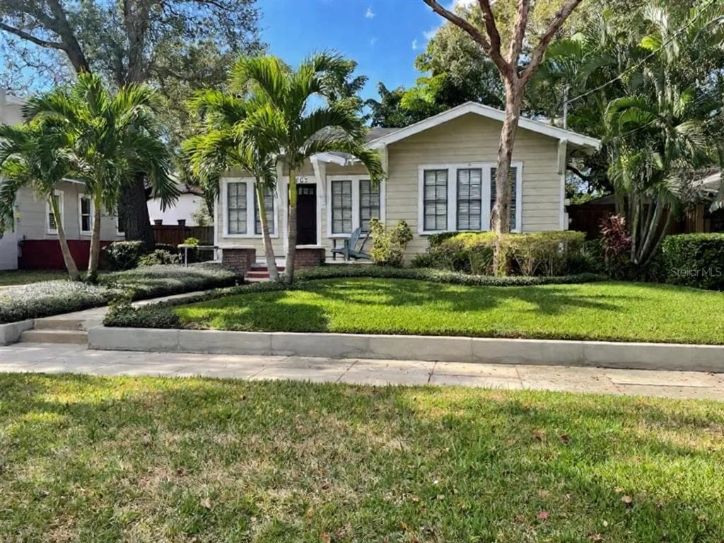 807 S FREMONT AVENUE TAMPA, FL 33606
