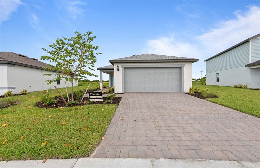 810 BALLEBY TRAIL BRADENTON, FL 34212