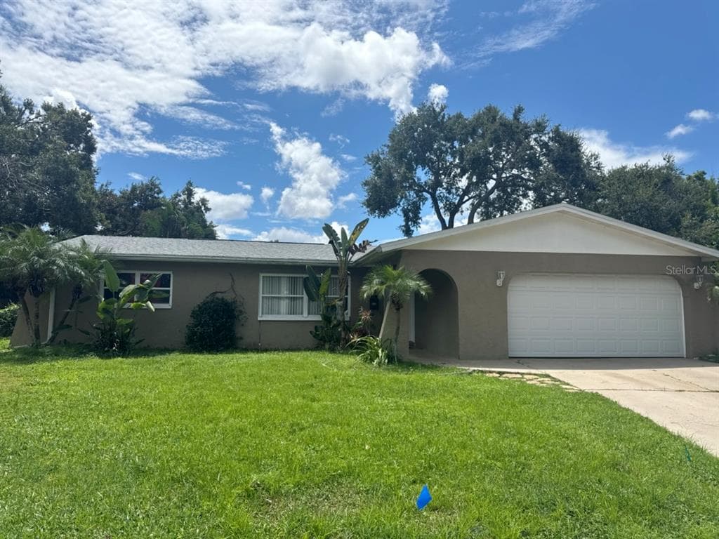 1854 76TH AVENUE N ST PETERSBURG, FL 33702