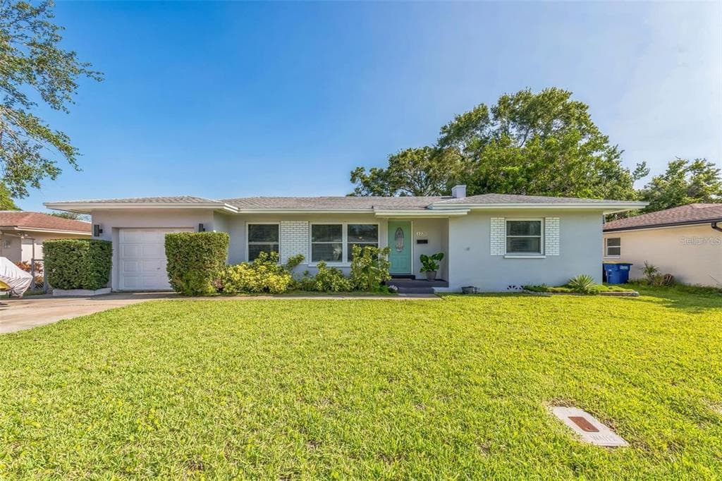 1220 MAGNOLIA DRIVE CLEARWATER, FL 33756