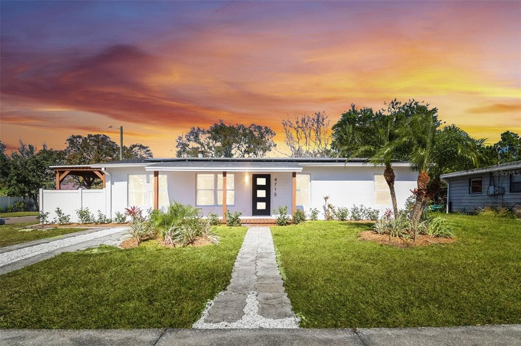 4715 W WISCONSIN AVENUE TAMPA, FL 33616