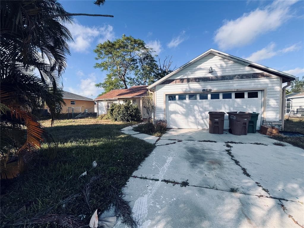 2247 SW 4TH STREET