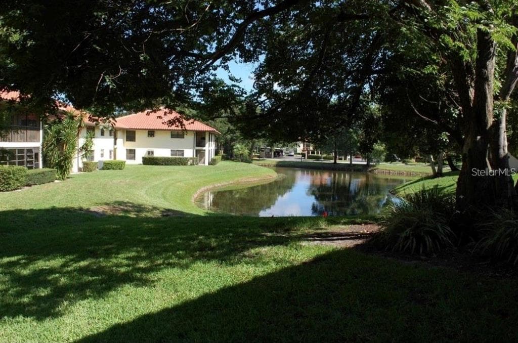 2006 HAMMOCK PINE BOULEVARD UNIT 2006 CLEARWATER, FL 33761