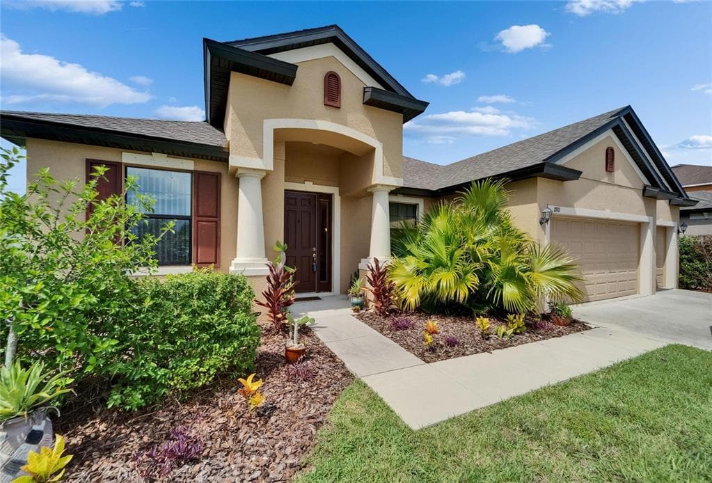11911 SUNBURST MARBLE ROAD RIVERVIEW, FL 33579