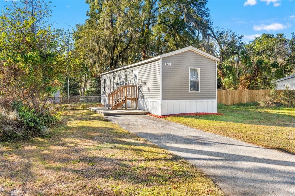 9430 MANGO STREET NEW PORT RICHEY, FL 34654