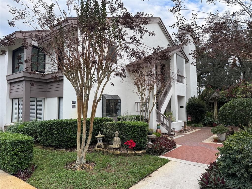 1708 LAKE CYPRESS DRIVE UNIT 1708