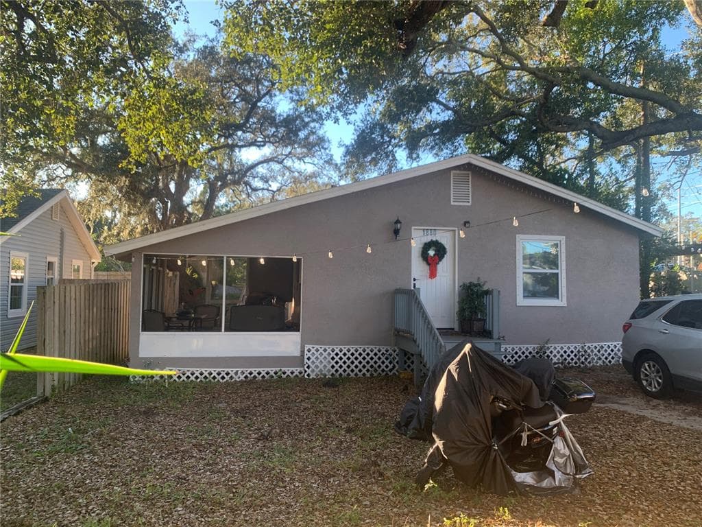 1880 SYLVAN DRIVE CLEARWATER, FL 33755