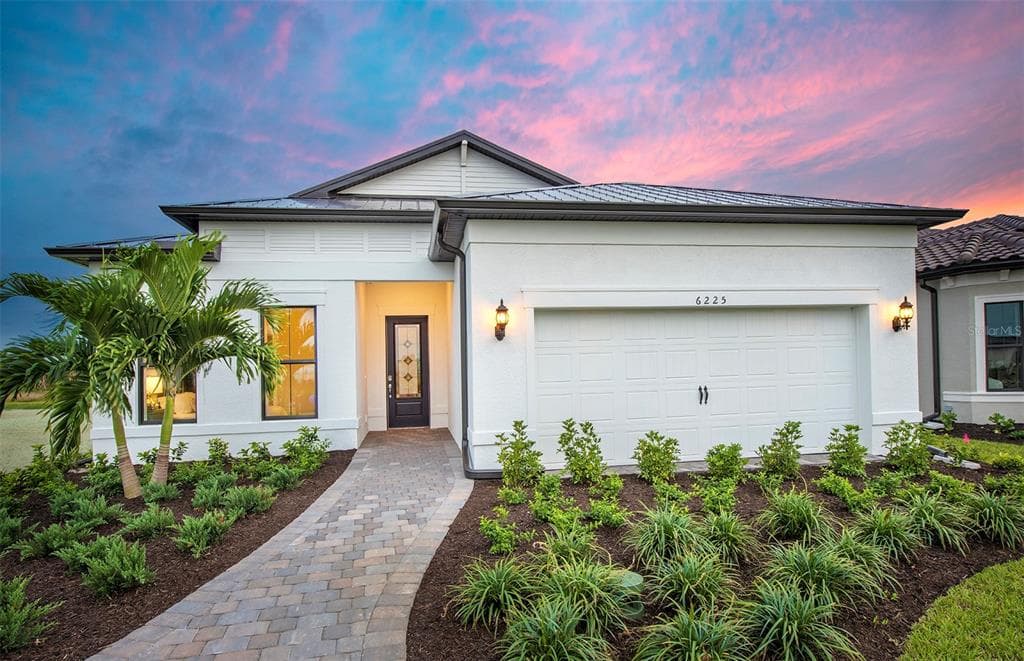 7452 SUMMER COURT