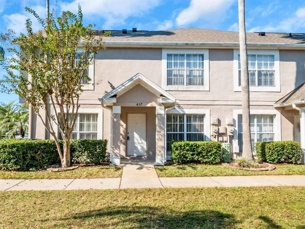 417 KENSINGTON LAKE CIRCLE BRANDON, FL 33511