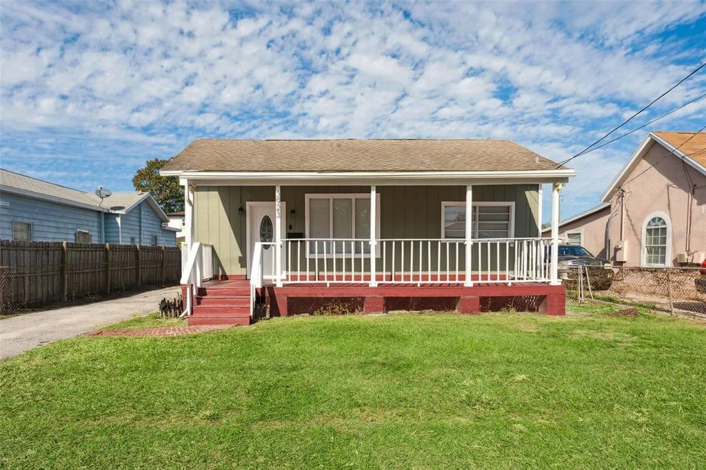 3923 W BROAD STREET TAMPA, FL 33614