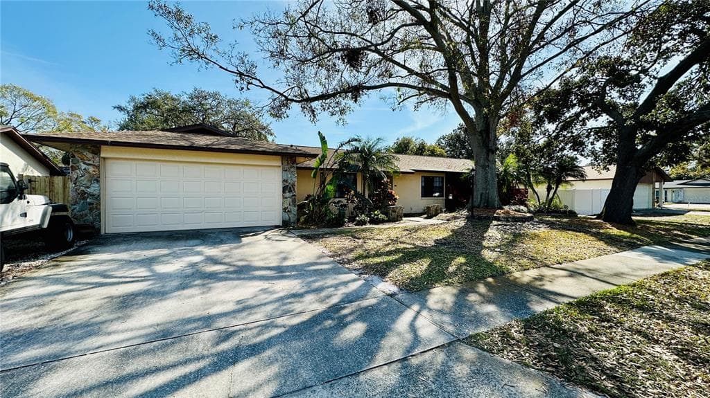 1670 MONTEREY DRIVE CLEARWATER, FL 33756