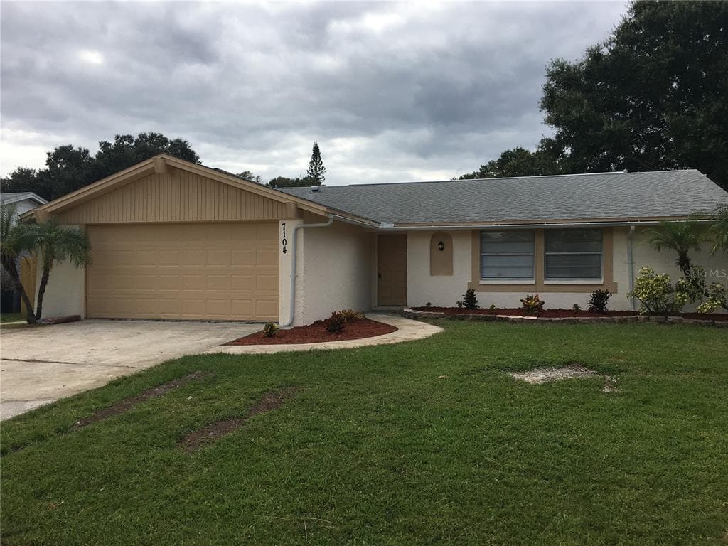 7104 HAZELWOOD COURT TAMPA, FL 33615