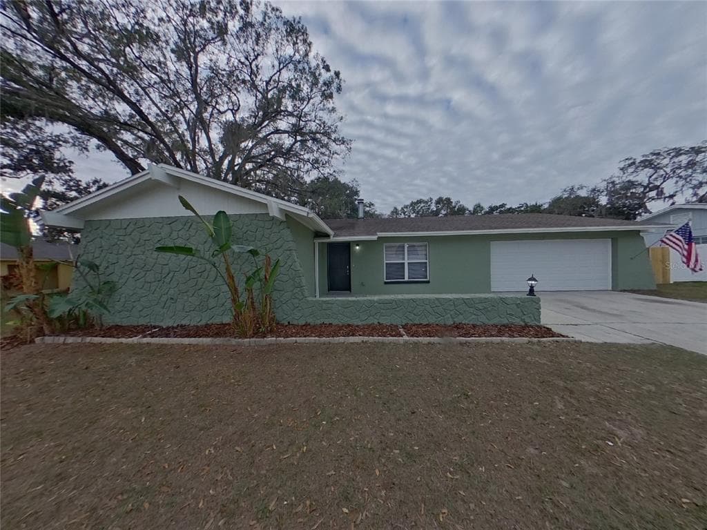 2218 VILLAGE COURT BRANDON, FL 33511