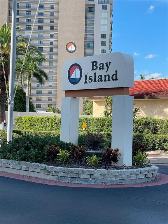 7465 BAY ISLAND DRIVE S UNIT 118 SOUTH PASADENA, FL 33707