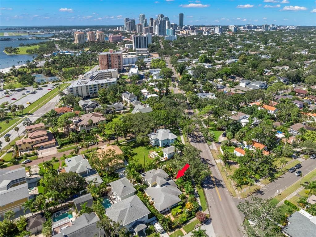 1417 BEACH DRIVE NE ST PETERSBURG, FL 33704