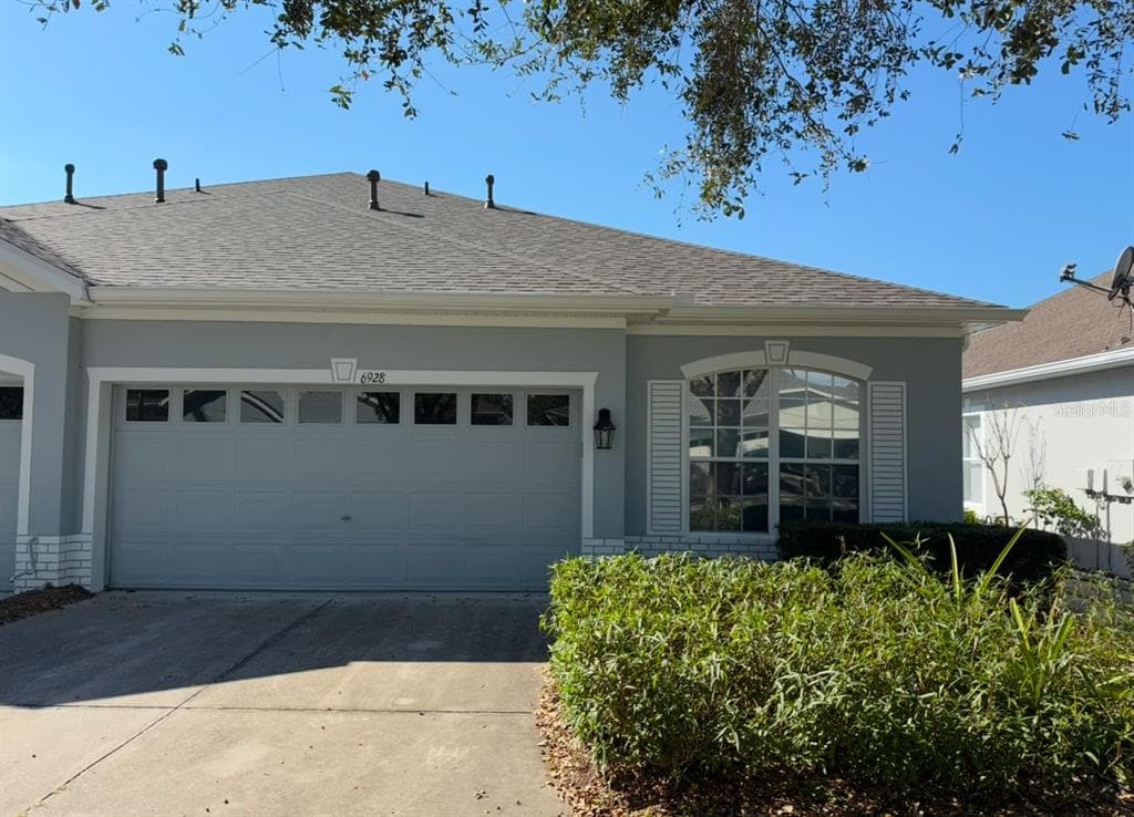 6928 SURREY OAK DRIVE APOLLO BEACH, FL 33572