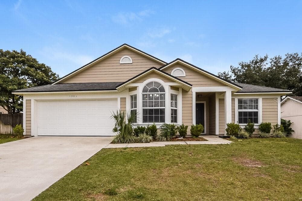 1301 RAVIDA WOODS DRIVE APOPKA, FL 32703