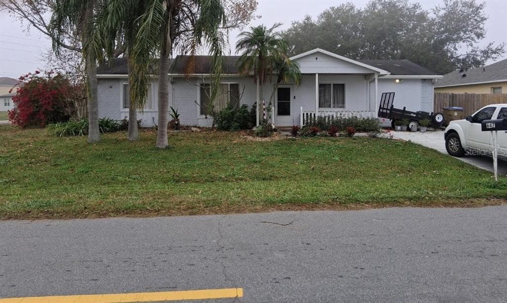 648 BAYPORT DRIVE KISSIMMEE, FL 34758