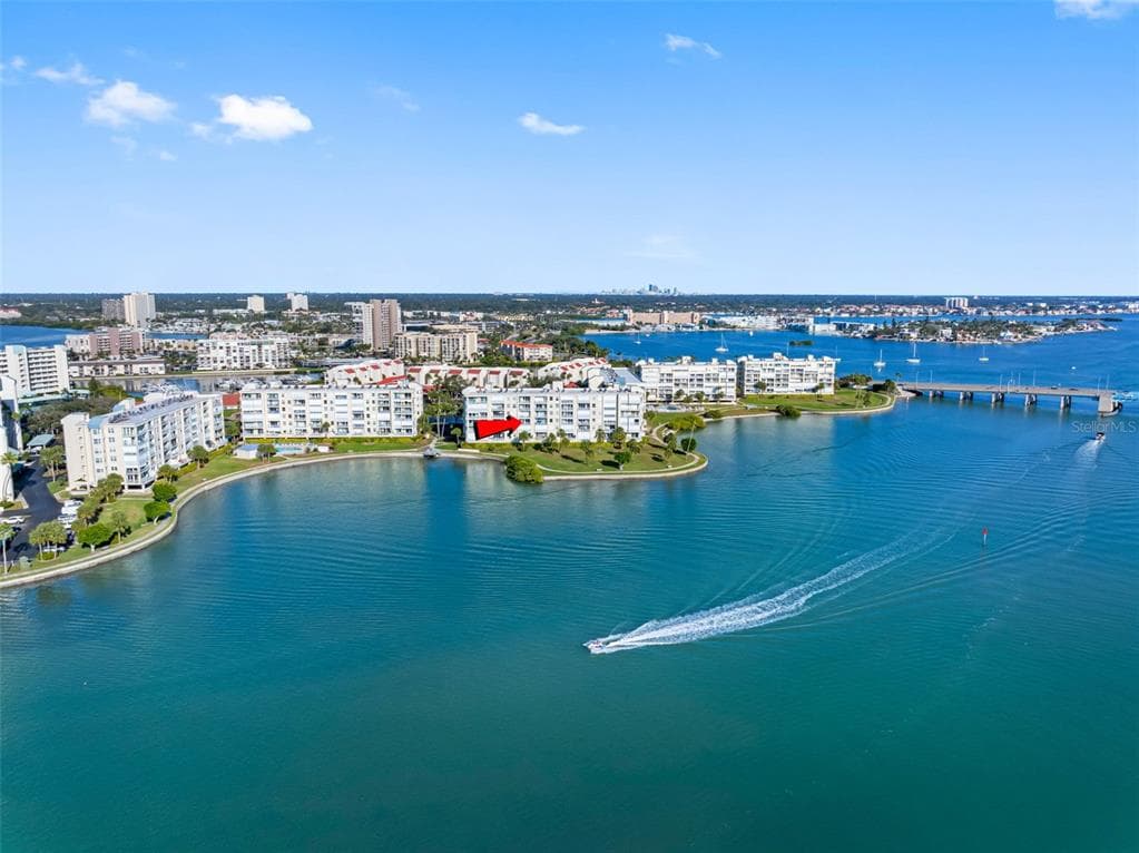 7892 SAILBOAT KEY BOULEVARD S UNIT 306 SOUTH PASADENA, FL 33707