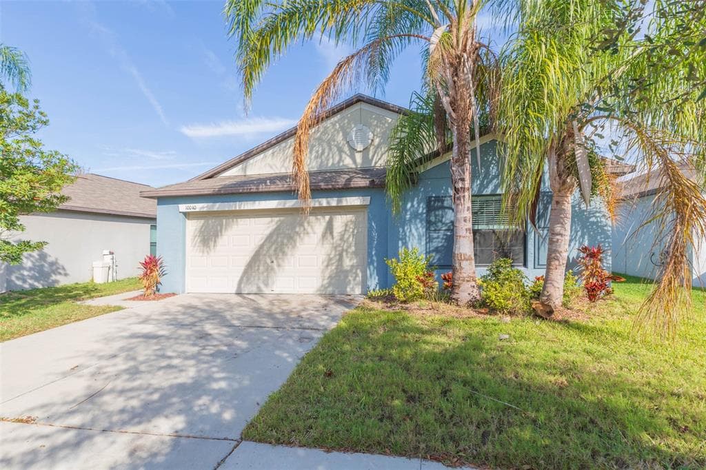 10040 CARLOWAY HILLS DRIVE UNIT 10040 WIMAUMA, FL 33598
