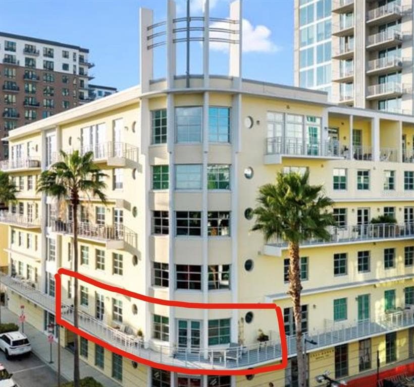 1212 E WHITING STREET UNIT 201 TAMPA, FL 33602