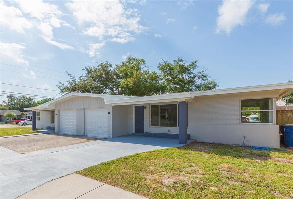 1489 DE LEON STREET CLEARWATER, FL 33755