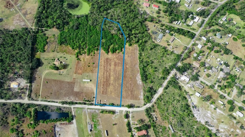 14421 SEMINOLE TRAIL WIMAUMA, FL 33598