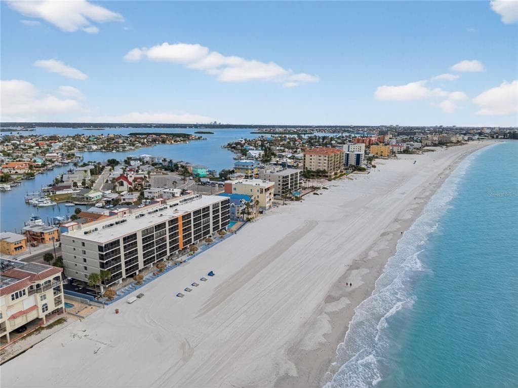 13720 GULF BOULEVARD UNIT 604 MADEIRA BEACH, FL 33708